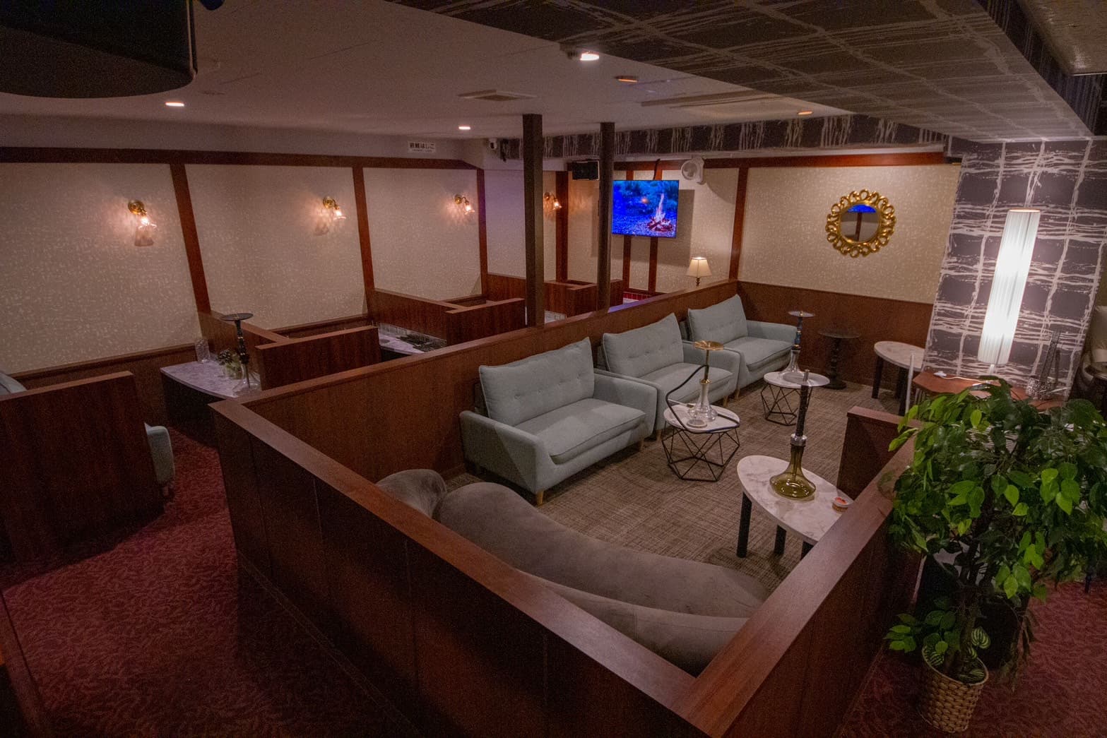 シーシャカフェ & シーシャバー「E Bar」
